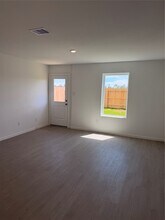 20150 Green Mallard St in Crosby, TX - Foto de edificio - Building Photo