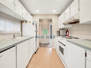 1609 149th Pl SE in Bellevue, WA - Building Photo - Building Photo