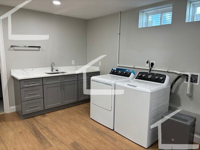187 Calumet St in Boston, MA - Building Photo - Building Photo