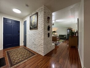 14720 NW Springville Rd in Portland, OR - Building Photo - Building Photo