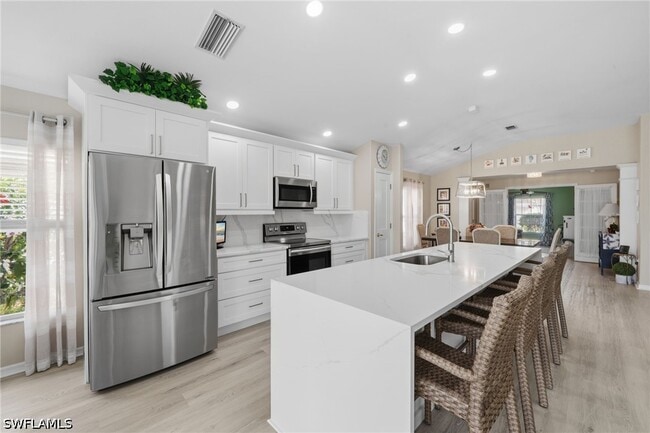 property at 10020 Horse Creek Rd