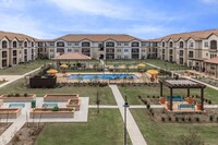 Mariposa at Harris Road 55+ Apartments in Arlington, TX - Foto de edificio - Building Photo