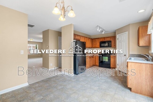 39 Ackland Dr in Greensboro, NC - Building Photo - Building Photo