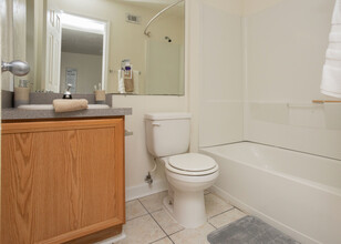 Seminole Trails in Tallahassee, FL - Building Photo - Interior Photo