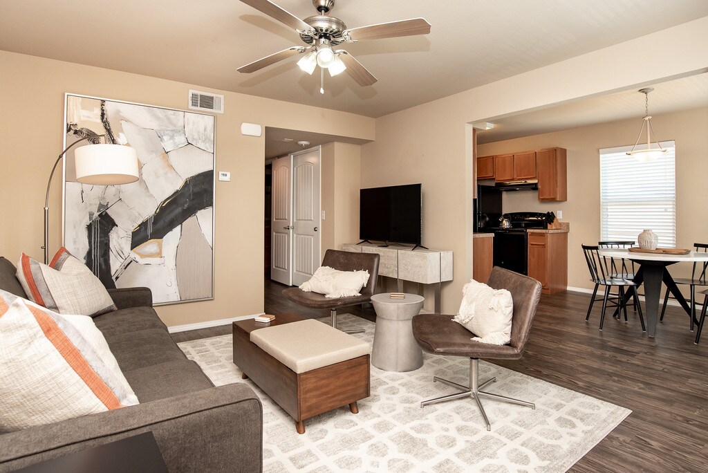 Trailside Place Apartments in Bentonville, AR