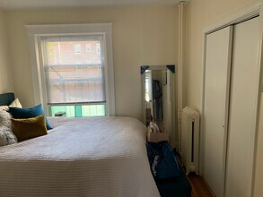 1607 Commonwealth Ave, Unit 9 in Boston, MA - Building Photo - Building Photo