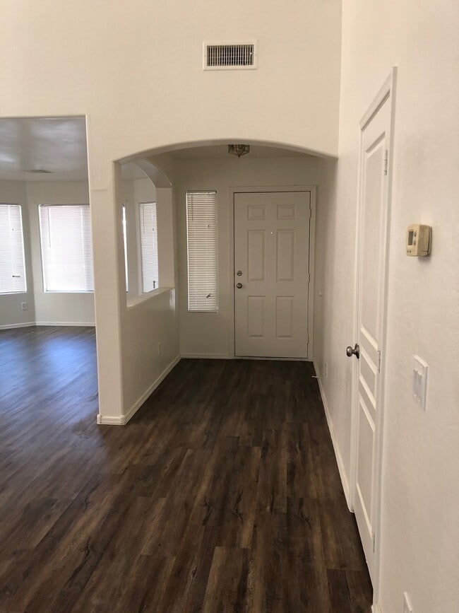 45579 W Dutchman Dr in Maricopa, AZ - Building Photo - Building Photo