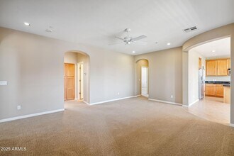 20704 N 90th Pl in Scottsdale, AZ - Foto de edificio - Building Photo