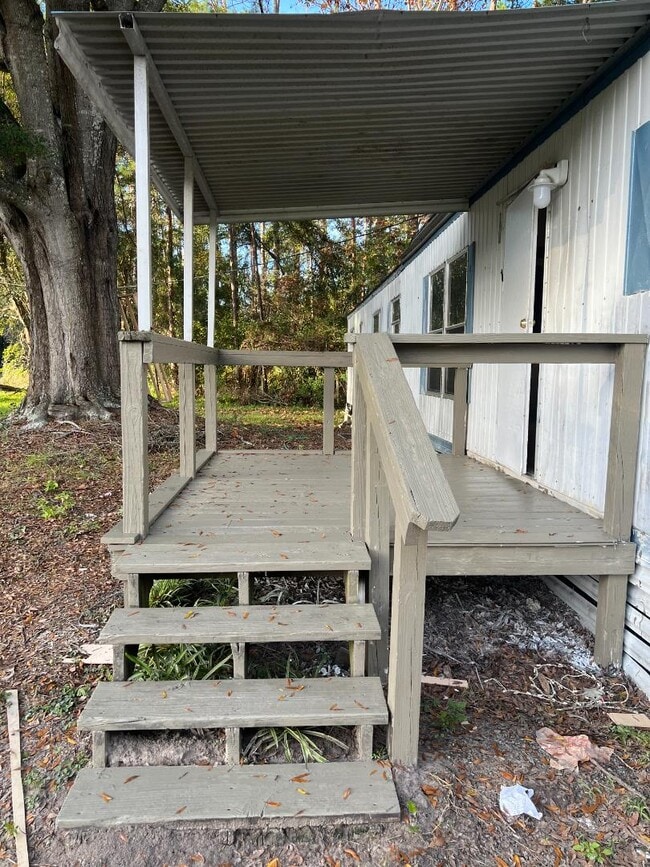 11415 Lem Turner Rd in Jacksonville, FL - Building Photo - Building Photo