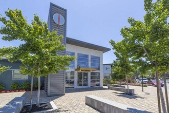 3055 La Selva St in San Mateo, CA - Building Photo - Building Photo