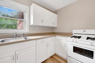 330 Broadway in Tarrytown, NY - Building Photo - Building Photo