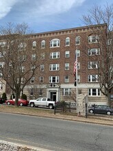 1622 Commonwealth Ave, Unit 27 in Boston, MA - Building Photo - Building Photo