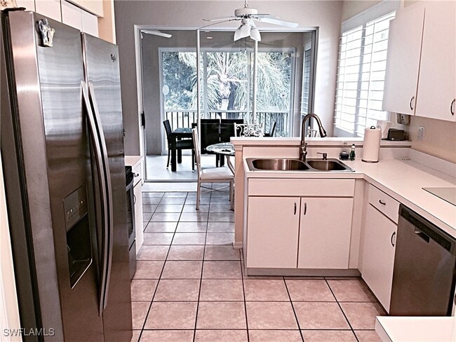 property at 3401 Tralee Ct