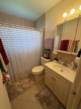 150 Avocado Ave in West Palm Beach, FL - Building Photo - Building Photo