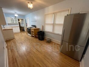 1475 Albert St N in St. Paul, MN - Building Photo - Building Photo