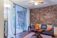 357 N Post Oak Ln photo'