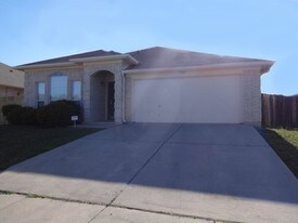 7103 George Finger Rd in Arlington, TX - Building Photo