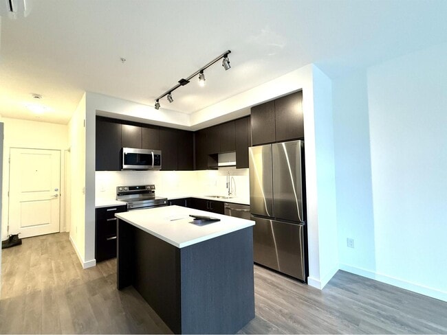 15733-15785 85 Ave in Surrey, BC - Building Photo - Building Photo