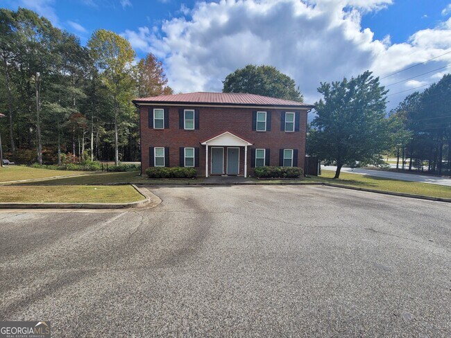 160 2nd St in Winder, GA - Building Photo - Building Photo