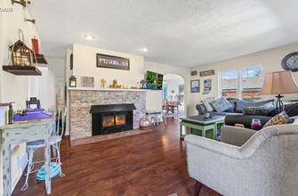 1721 Southview Dr in Indianapolis, IN - Building Photo - Building Photo