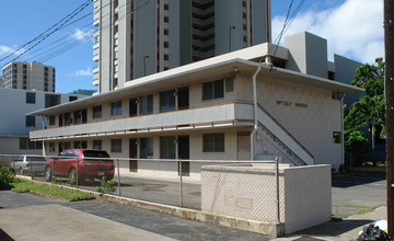 2119 Citron St in Honolulu, HI - Building Photo - Building Photo