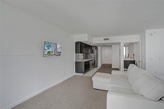 31 SE 6th St in Miami, FL - Building Photo - Building Photo