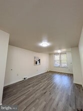 5152 Parkside Ave in Philadelphia, PA - Foto de edificio - Building Photo