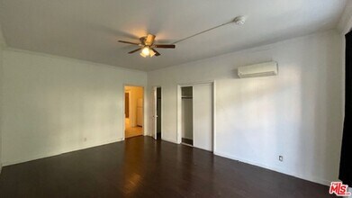 933 S Hobart Blvd in Los Angeles, CA - Building Photo - Building Photo