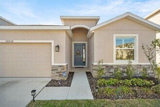 32516 Osprey Peak Wy in San Antonio, FL - Building Photo - Building Photo