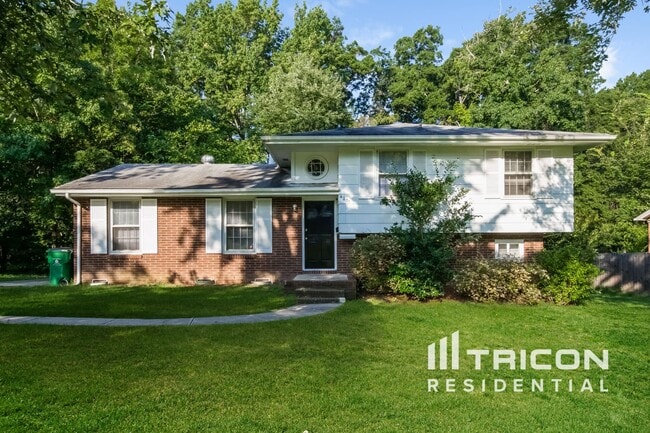 property at 4200 Gladstone Ln