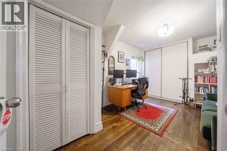 11 Proctor Blvd in Hamilton, ON - Building Photo - Building Photo