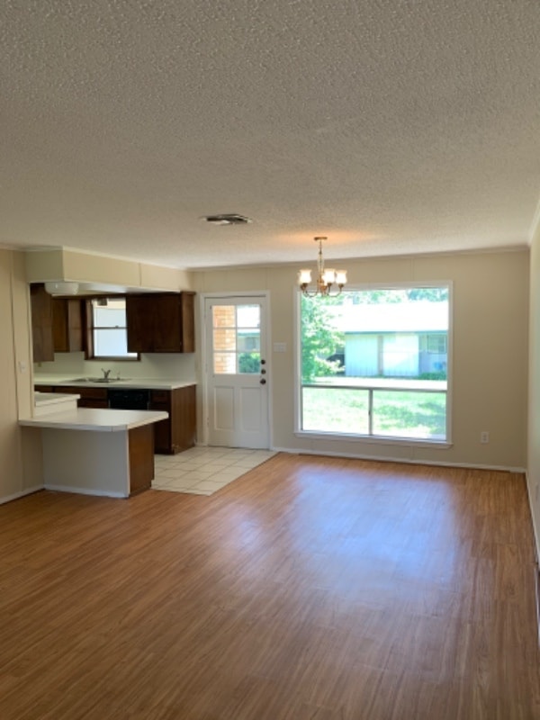 1710 Cedar Park in Kingsland, TX - Building Photo - Building Photo