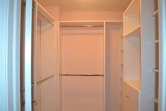 45430 Nottingham Dr in Macomb, MI - Building Photo - Building Photo