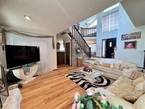 2825 Tealwood Dr in Oklahoma City, OK - Building Photo - Building Photo