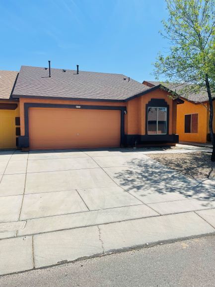 property at 2174 E Calle Los Marmoles