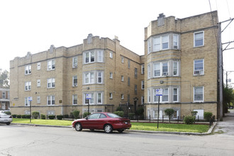 130 N Leamington Ave in Chicago, IL - Building Photo - Building Photo