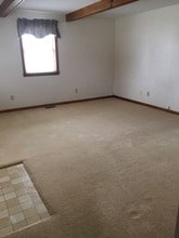 303 Washington St, Unit A in Findlay, OH - Foto de edificio - Building Photo