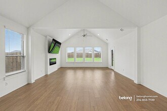 509 Huntley Dr, Unit #110 in McKinney, TX - Foto de edificio - Building Photo