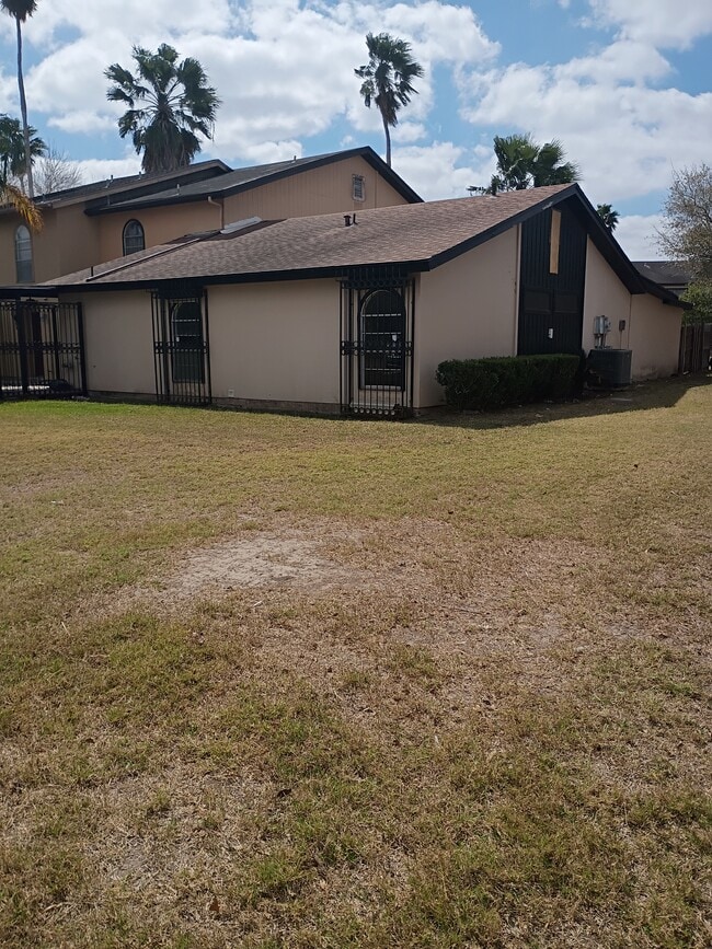 property at 706 Continental Dr