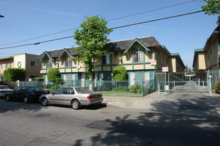 8957 Langdon Ave Apartments