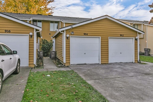 property at 912 28th St NE