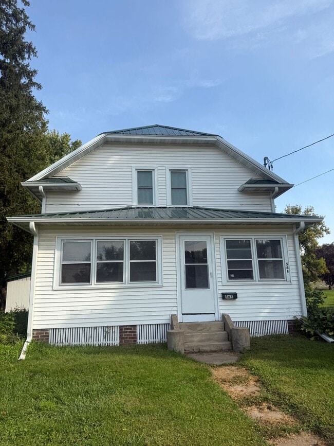property at 568 W Main St