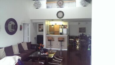 8550 Touchton Rd, Unit 0631 in Jacksonville, FL - Foto de edificio - Building Photo