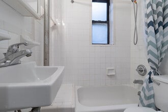 1794 1st Ave, Unit SI ID1058698P in New York, NY - Foto de edificio - Building Photo