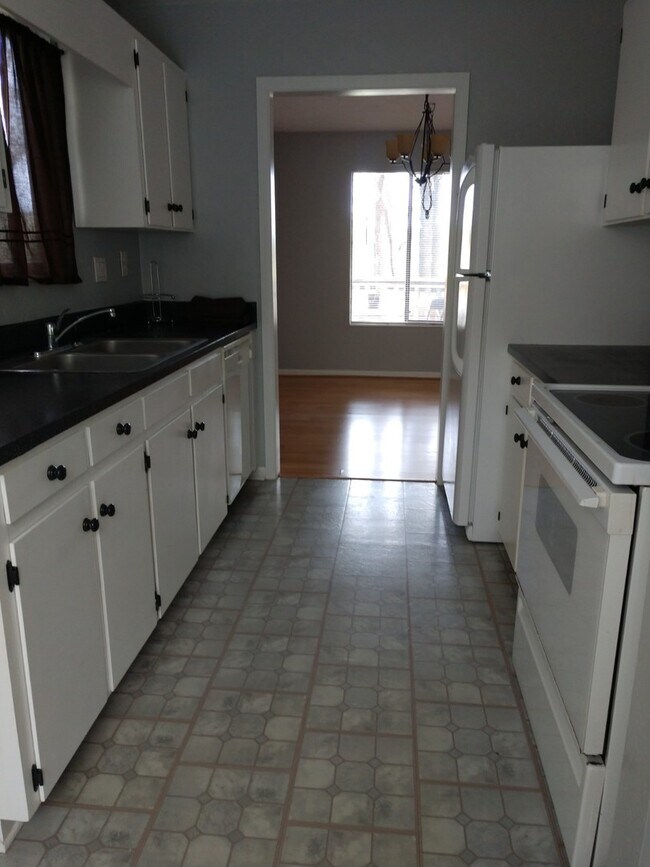 1618 View Ln in Tallahassee, FL - Building Photo - Building Photo