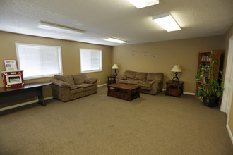 Marion Village (Manufactured Home Community) in Marion, IA - Building Photo - Interior Photo