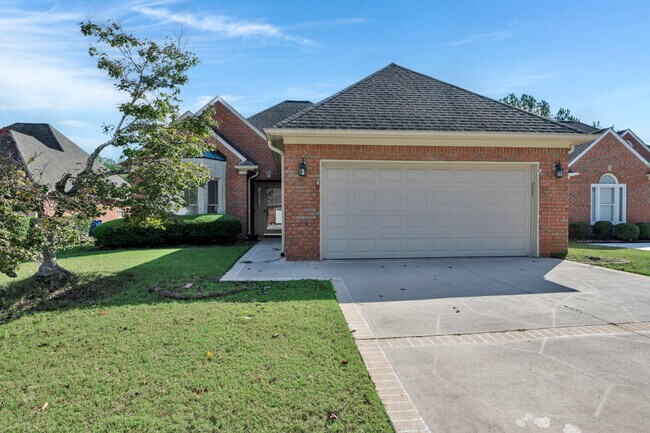 310 Willow Crest Ln in Hoover, AL - Building Photo - Building Photo