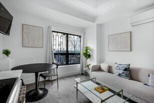 27E E 128th St, Unit SI ID1285573P in New York, NY - Building Photo