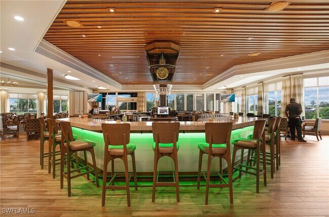 property at 2206 Imperial Golf Course Blvd