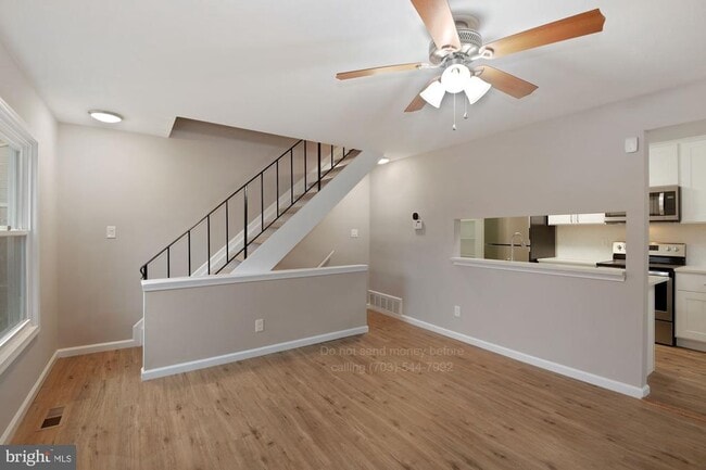 property at 90 Ridgelawn Rd